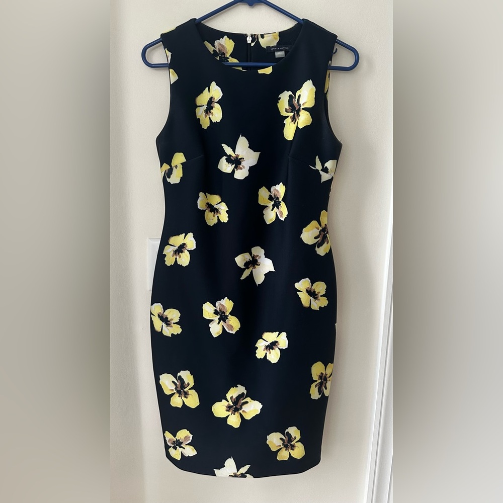 Tommy Hilfiger Navy Floral Sleeveless Scoop Neck Stretch Shift Dress Sz 4 EUC - Picture 9 of 17